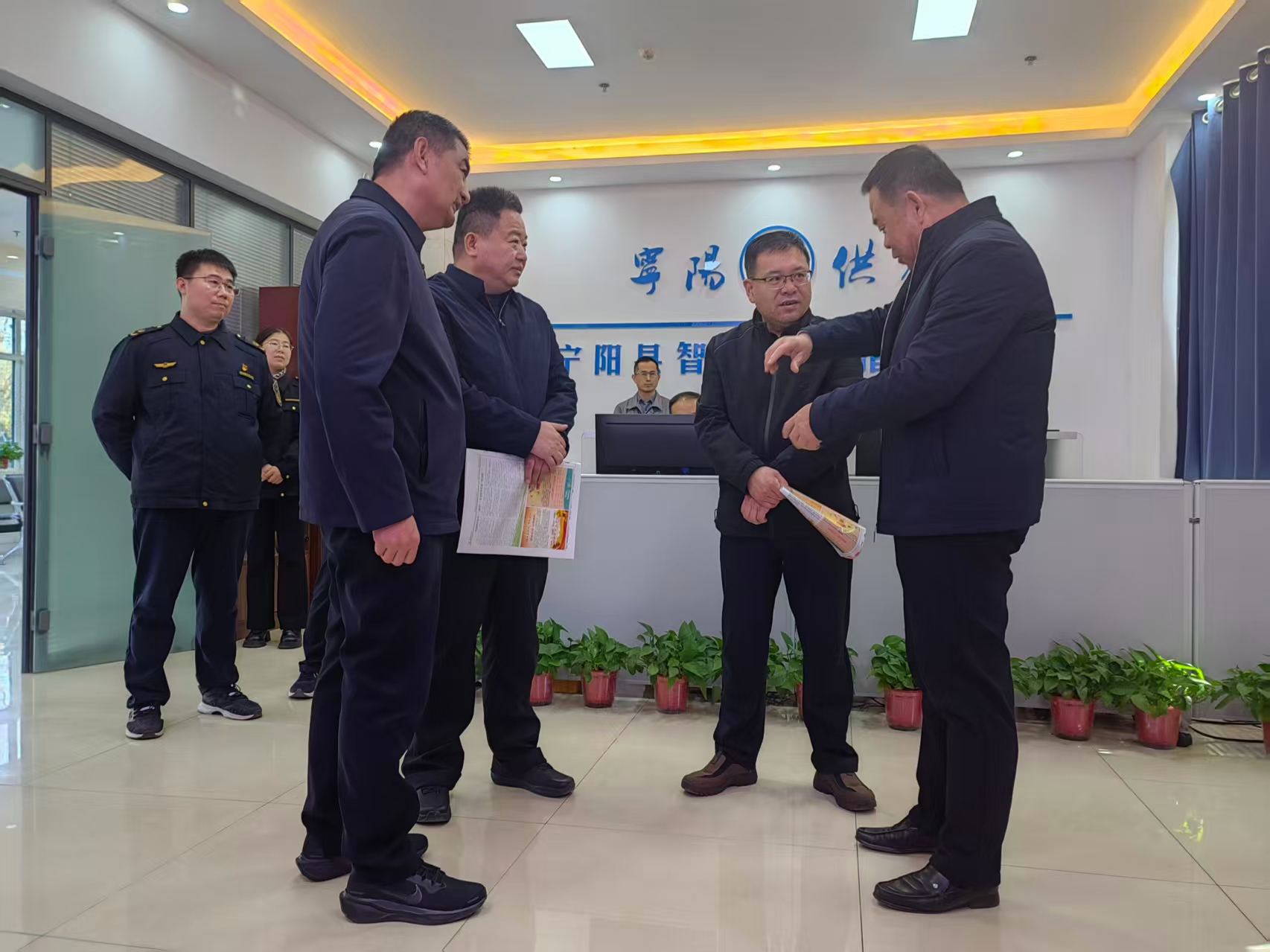 华龙水业：督导检查水表管理和水价执行工作