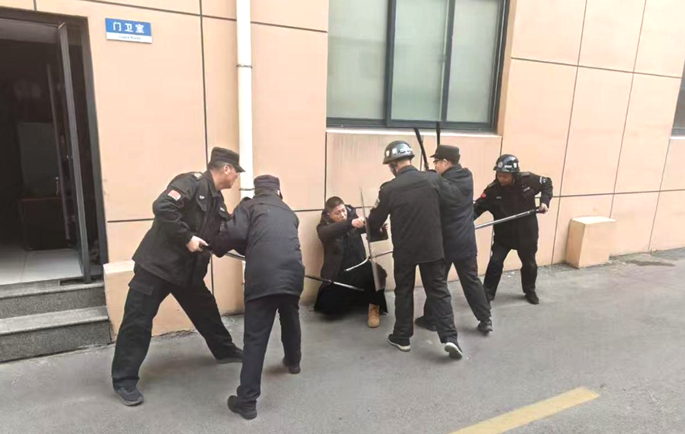 邹城水务：开展应急防暴演练活动